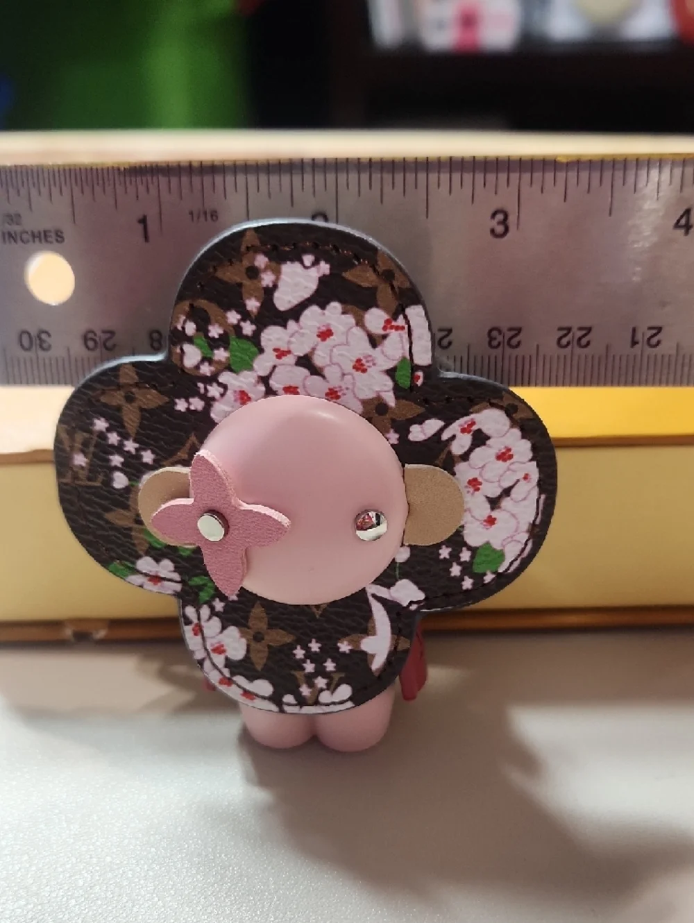 Louis Vuitton Brown Monogram Floral Pink Enamel Charm - Picture 8 of 9